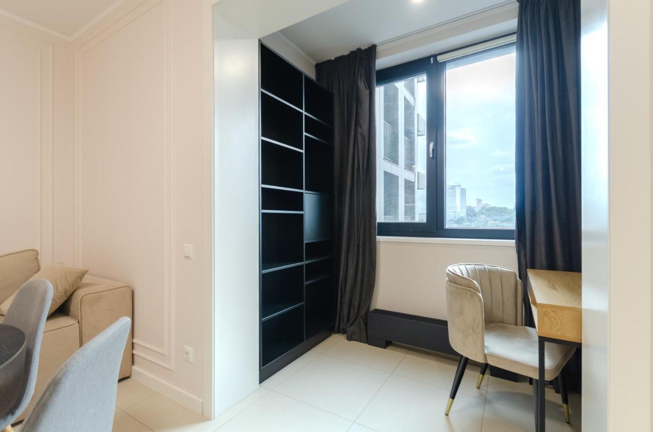 Petrovdom 13-141 In Rc New York Concept House With Bathroom キエフ エクステリア 写真