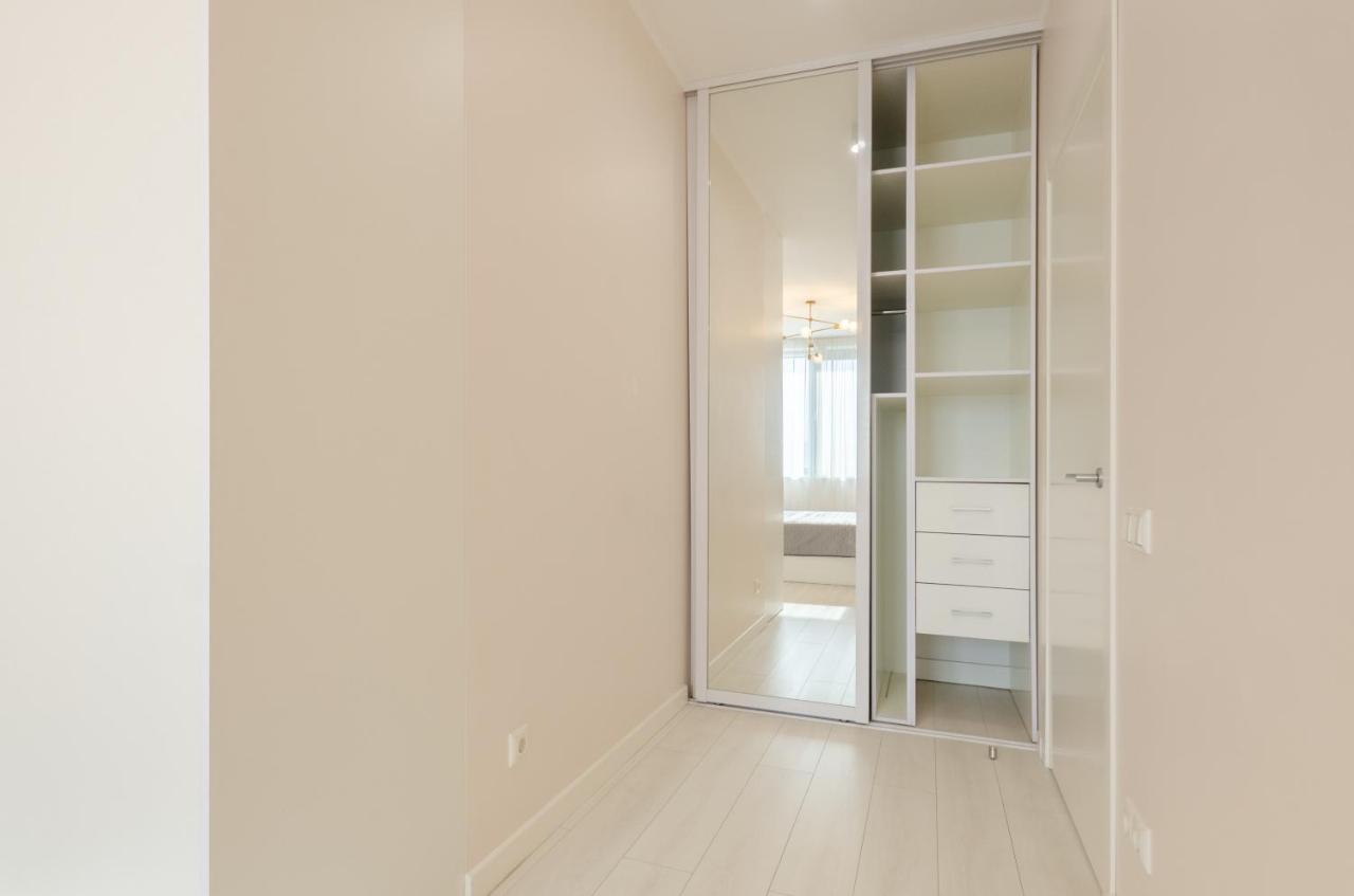 Petrovdom 13-141 In Rc New York Concept House With Bathroom キエフ エクステリア 写真